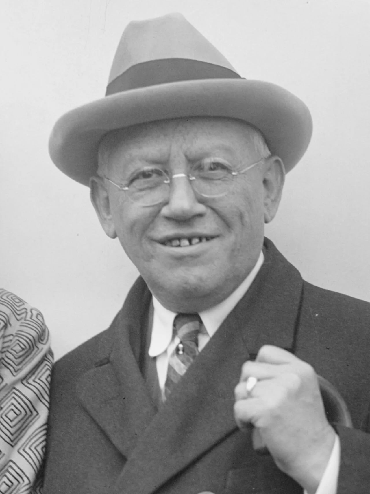 Portrait of Carl Laemmle (1867–1939) – memorial page
