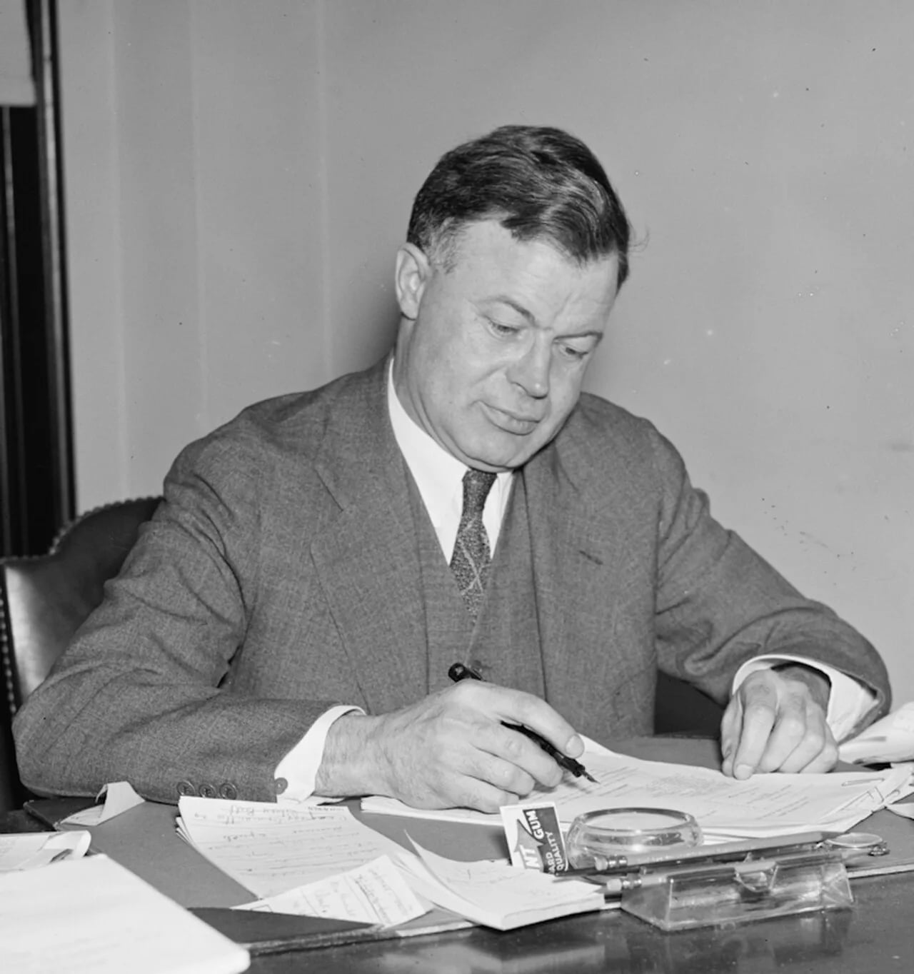 Porträt von J. Warren Madden (1890–1972) – Gedenkseite