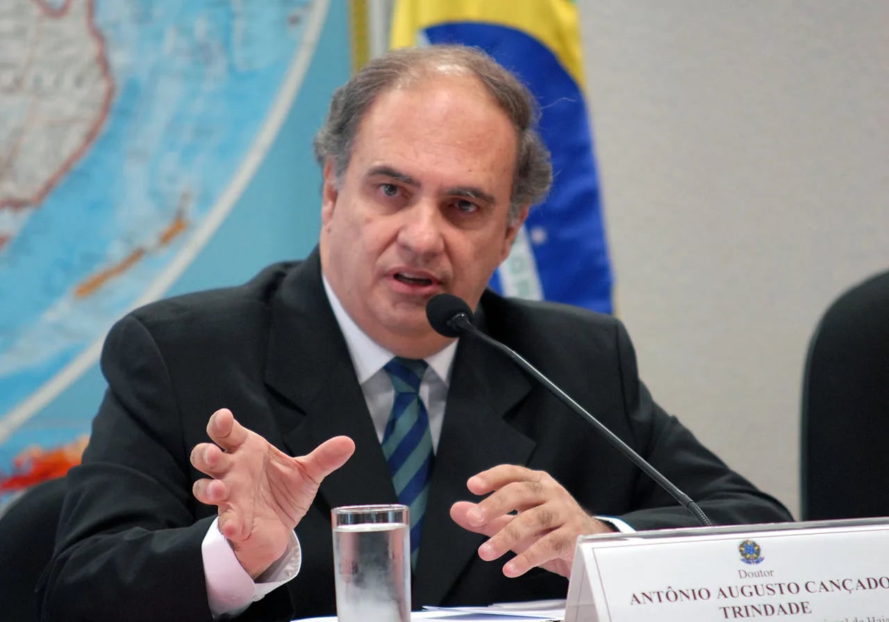 Porträt von Antônio Augusto Cançado Trindade (1947–2022) – Gedenkseite