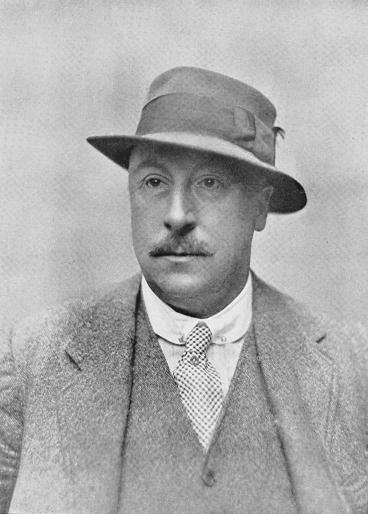 Portrait of James John Joicey (1871–1932) – memorial page