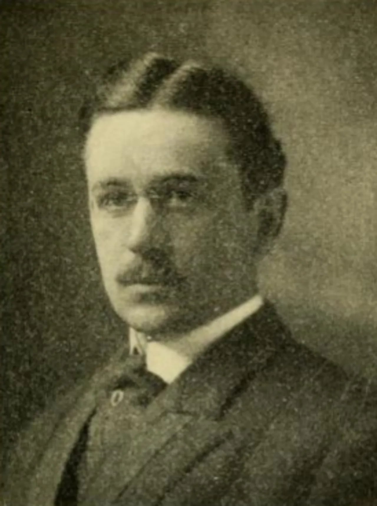 Portrait of James M. Swift (1873–1946) – memorial page