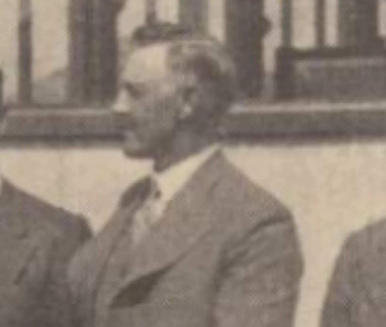 Jeffrey John Archer Amherst, 5th Earl Amherst
