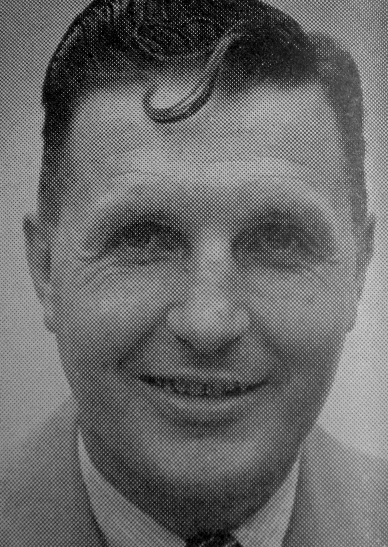 Portrait of Jewell Wallace (1907–1999) – memorial page