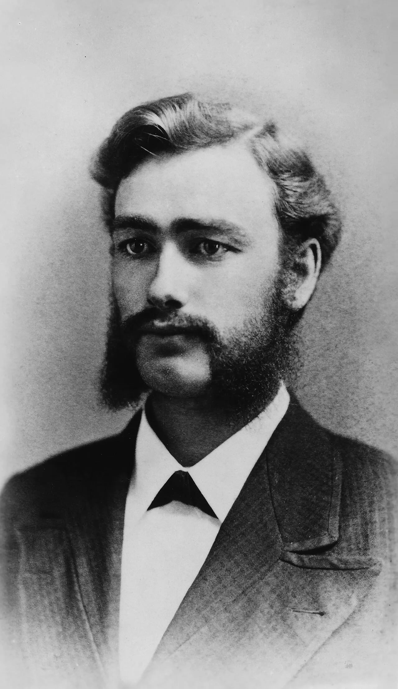 Porträt von William E. Upjohn (1853–1932) – Gedenkseite