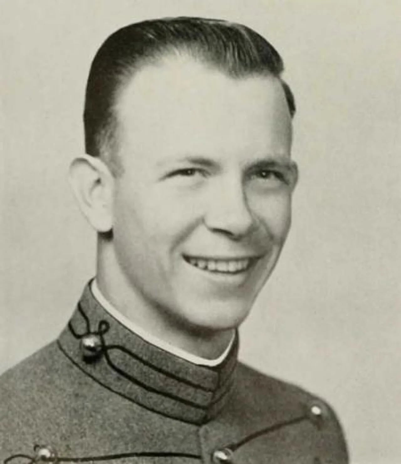 Portrait of John Bahnsen (1934–2024) – memorial page