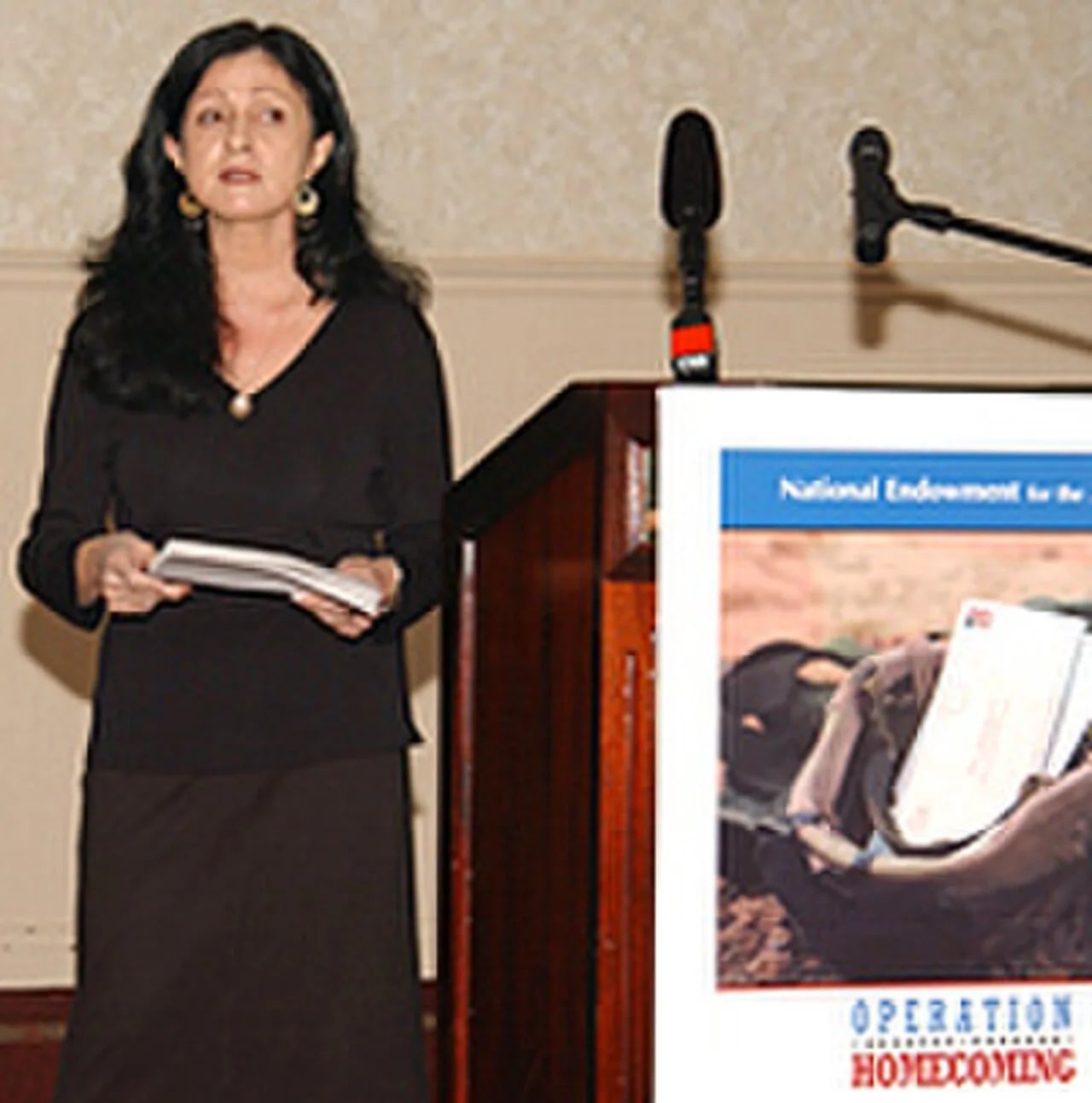 Porträt von Judith Ortiz Cofer (1952–2016) – Gedenkseite