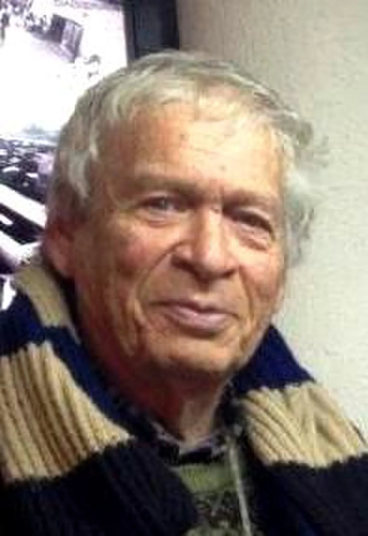 Porträt von Uri Aloni (1940–2020) – Gedenkseite