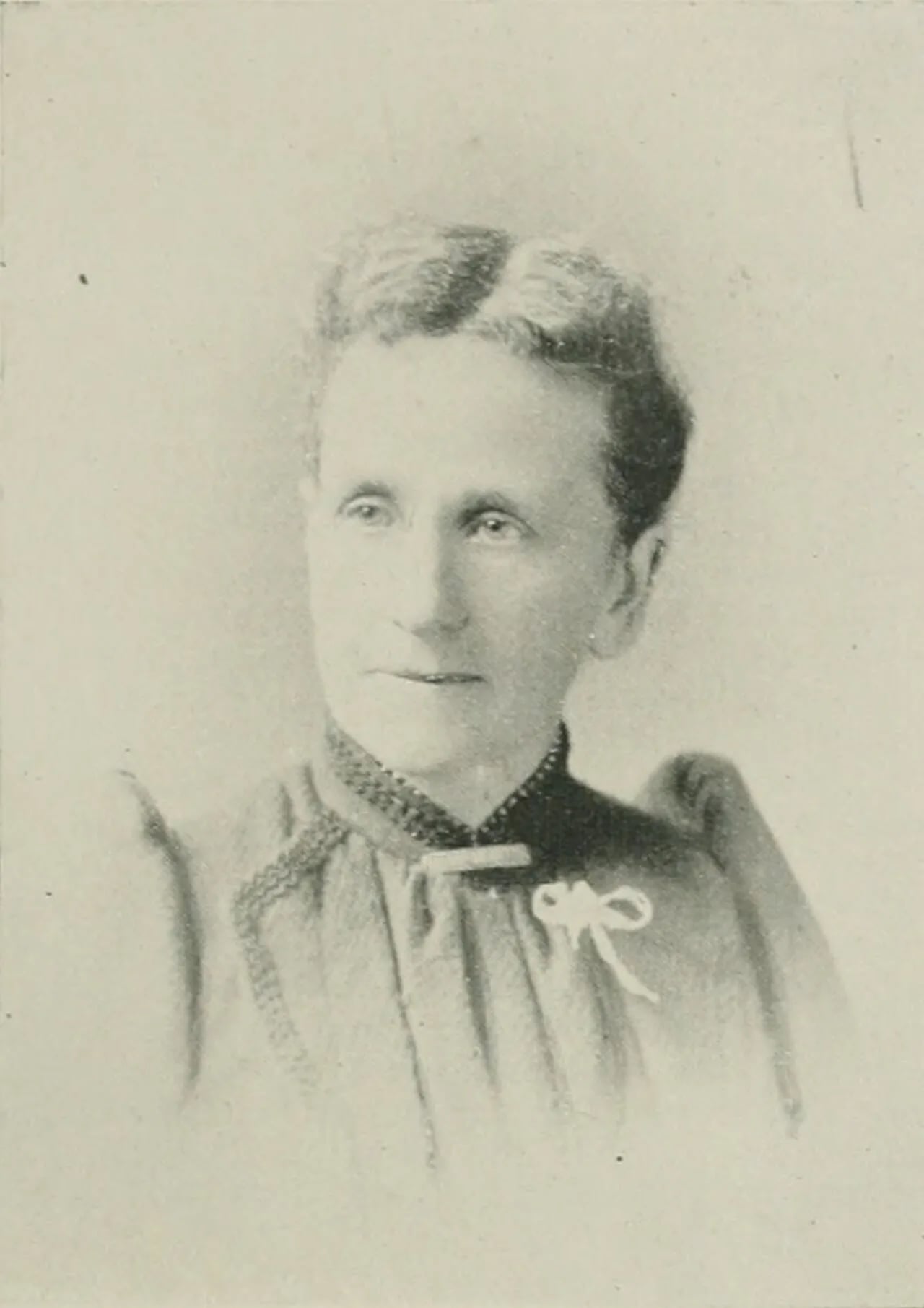 Portrait of Emma Bourne (1846–1924) – memorial page