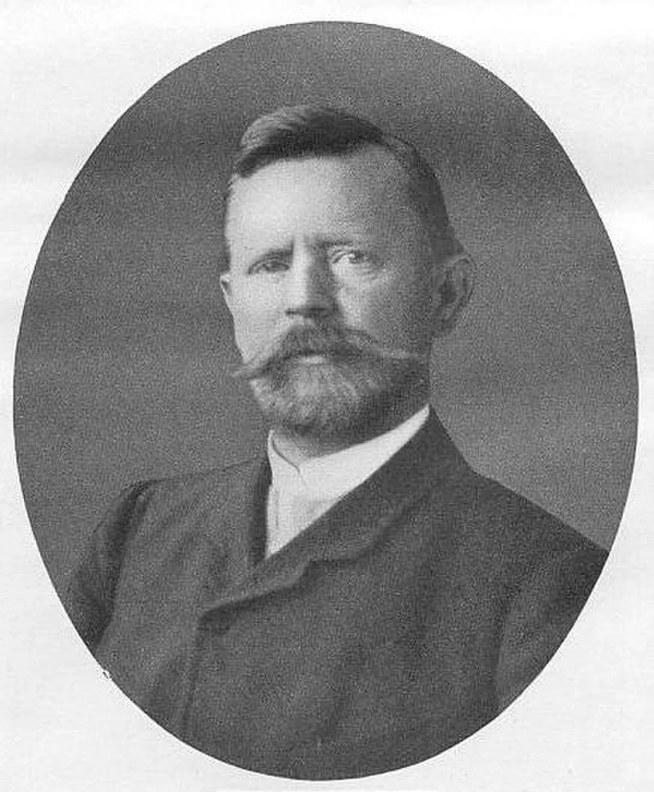 Portrait of Carl Humann (1839–1896) – memorial page