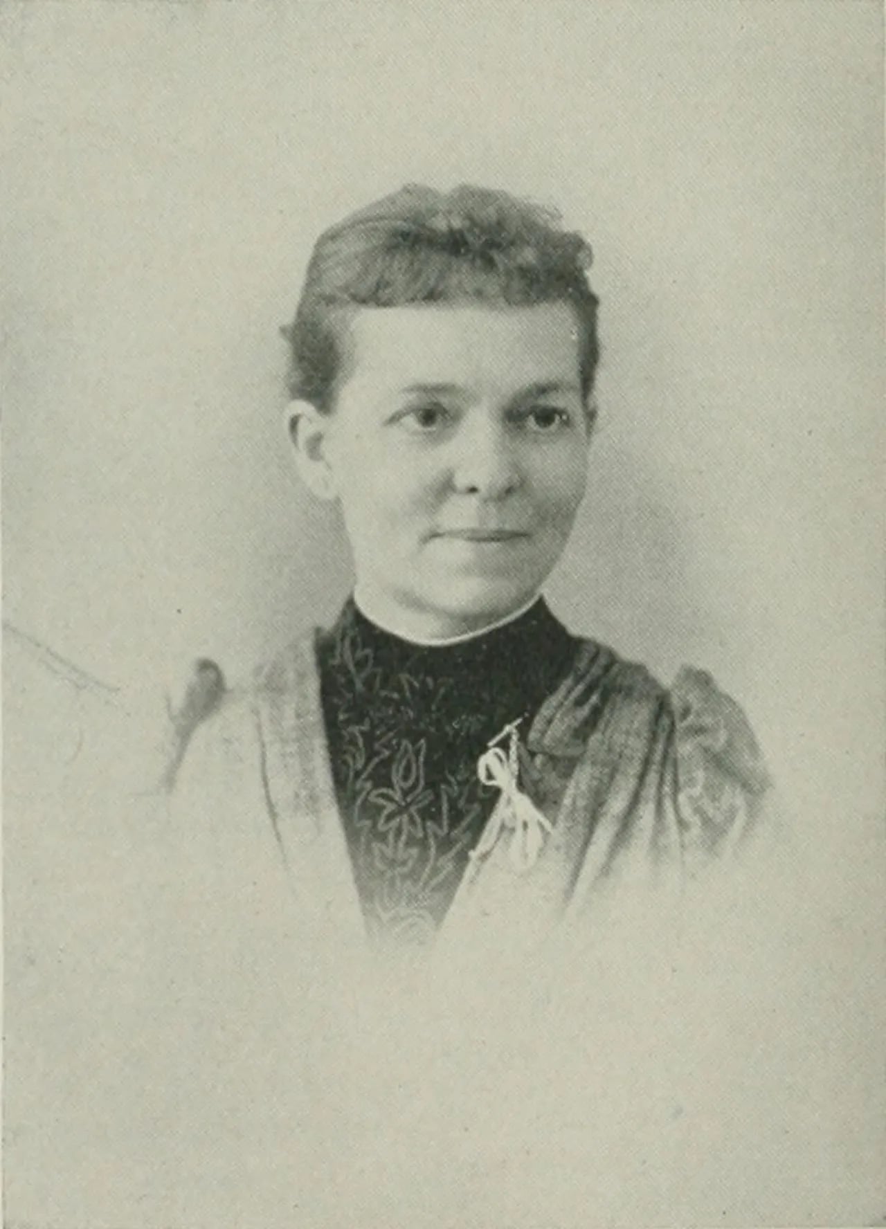 Portrait of Henrietta G. Moore (1844–1940) – memorial page