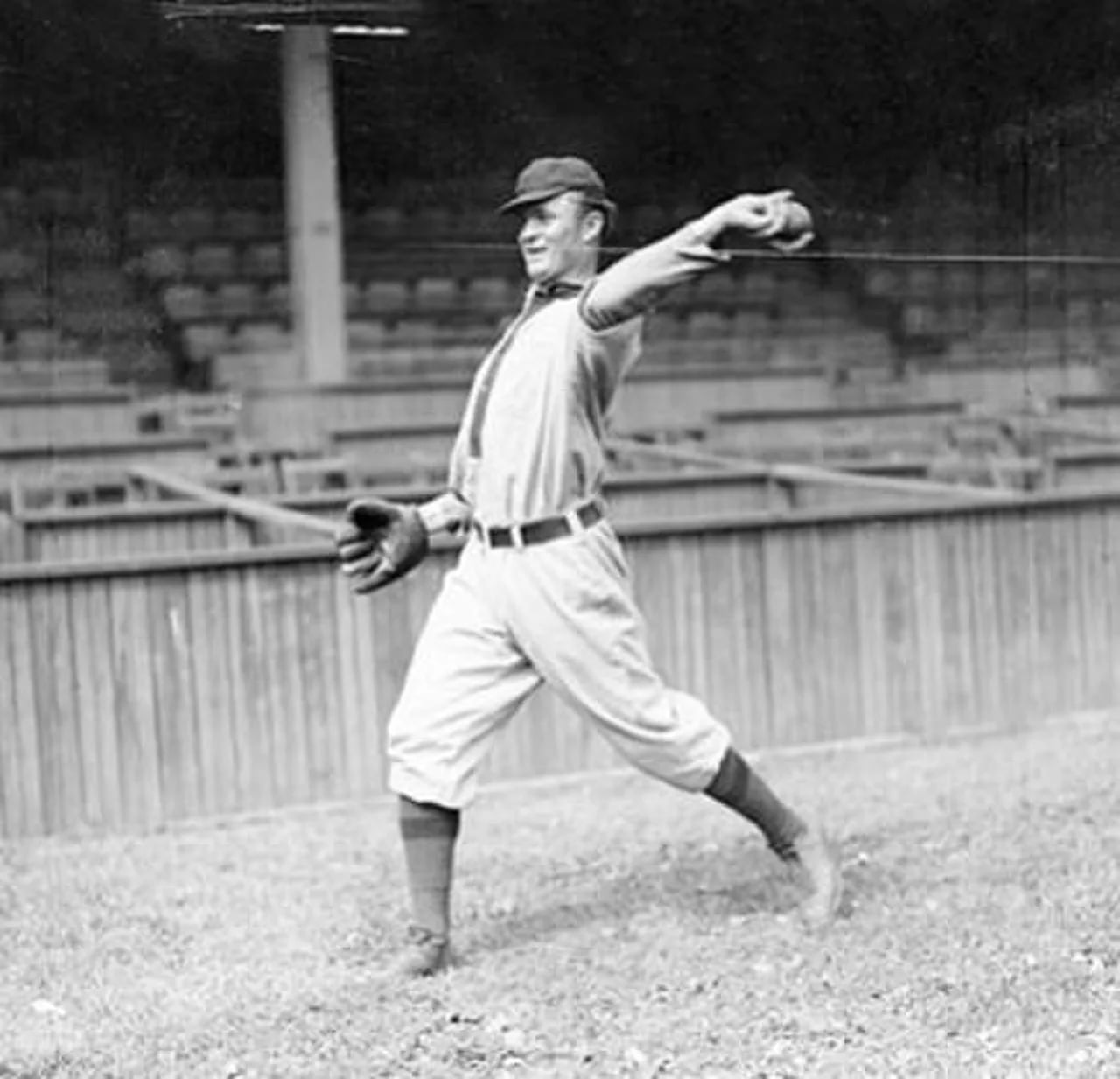 Portrait of Lefty Webb (1885–1958) – memorial page