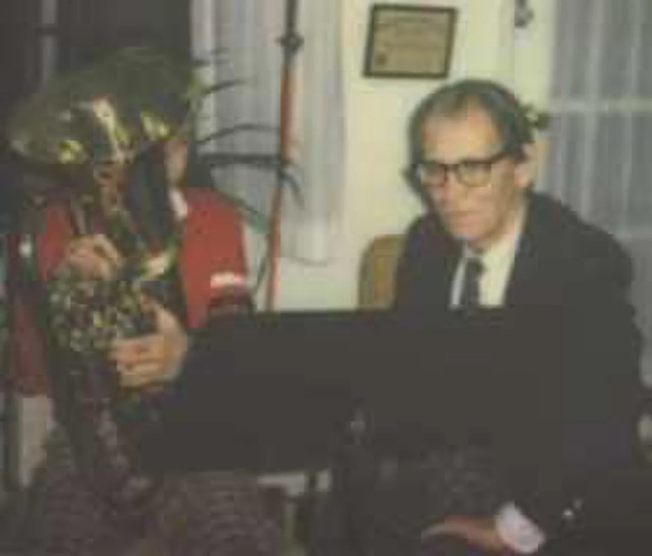 Portrait of Leonard Falcone (1899–1985) – memorial page