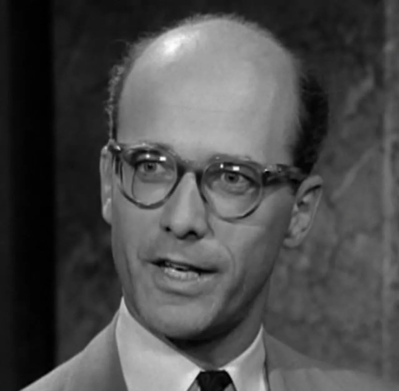 Porträt von Leslie Barrett (1919–2010) – Gedenkseite