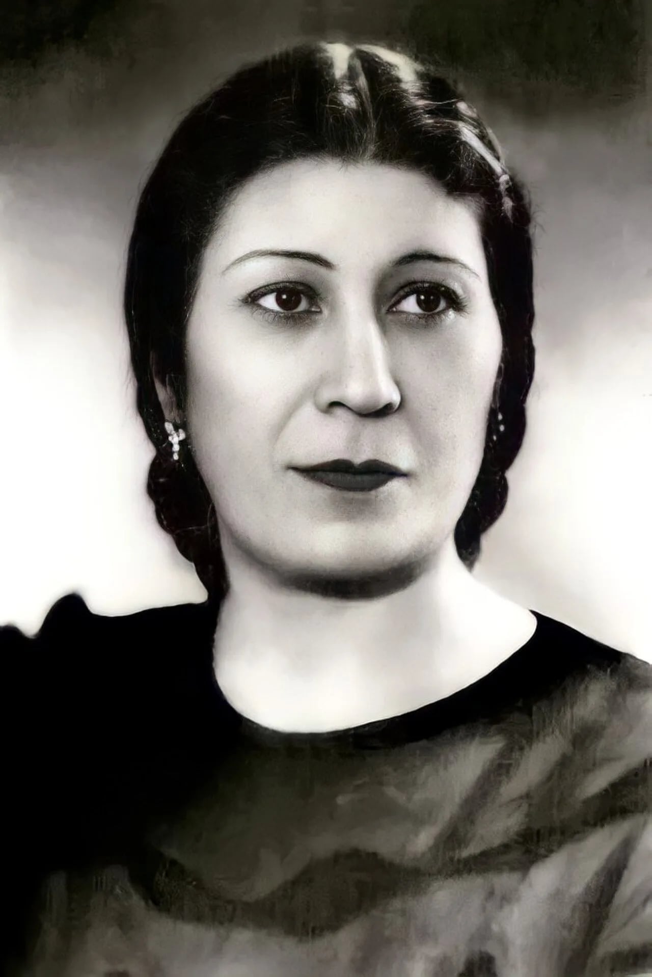 Porträt von Sona Hacıyeva (1907–1979) – Gedenkseite