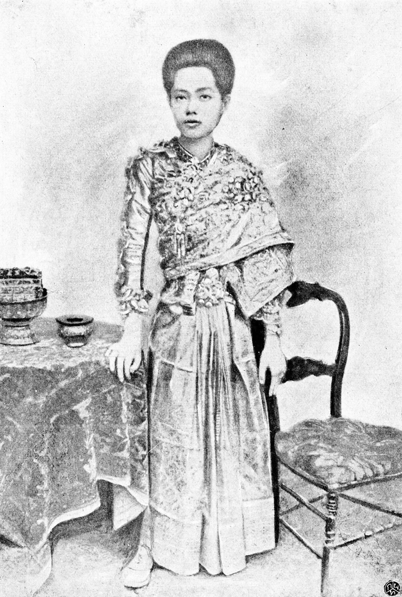 Portrait of Voralaksanavadi (1872–1926) – memorial page