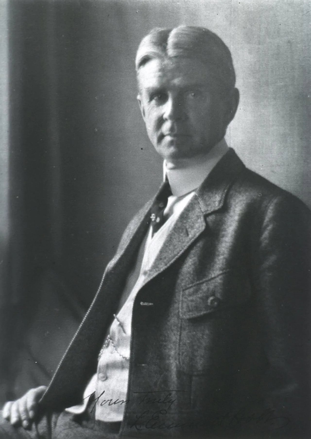 Portrait of Luther Emmett Holt (1855–1924) – memorial page