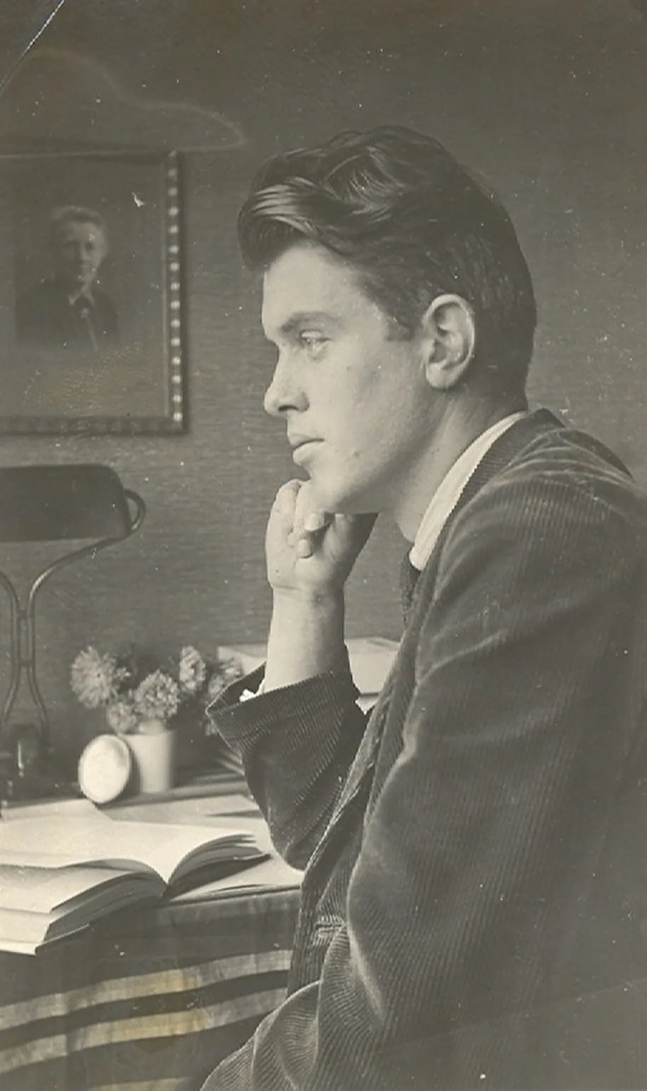 Porträt von André Roelof Scholten (1910–1944) – Gedenkseite