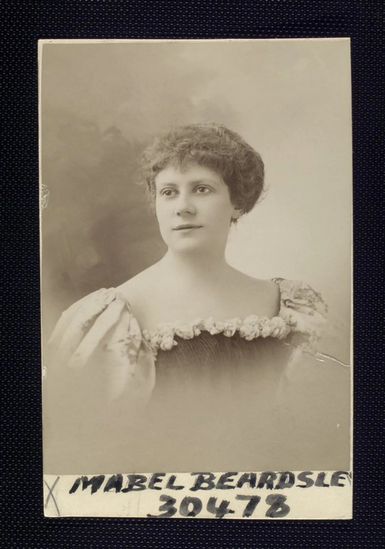 Porträt von Mabel Beardsley (1871–1916) – Gedenkseite