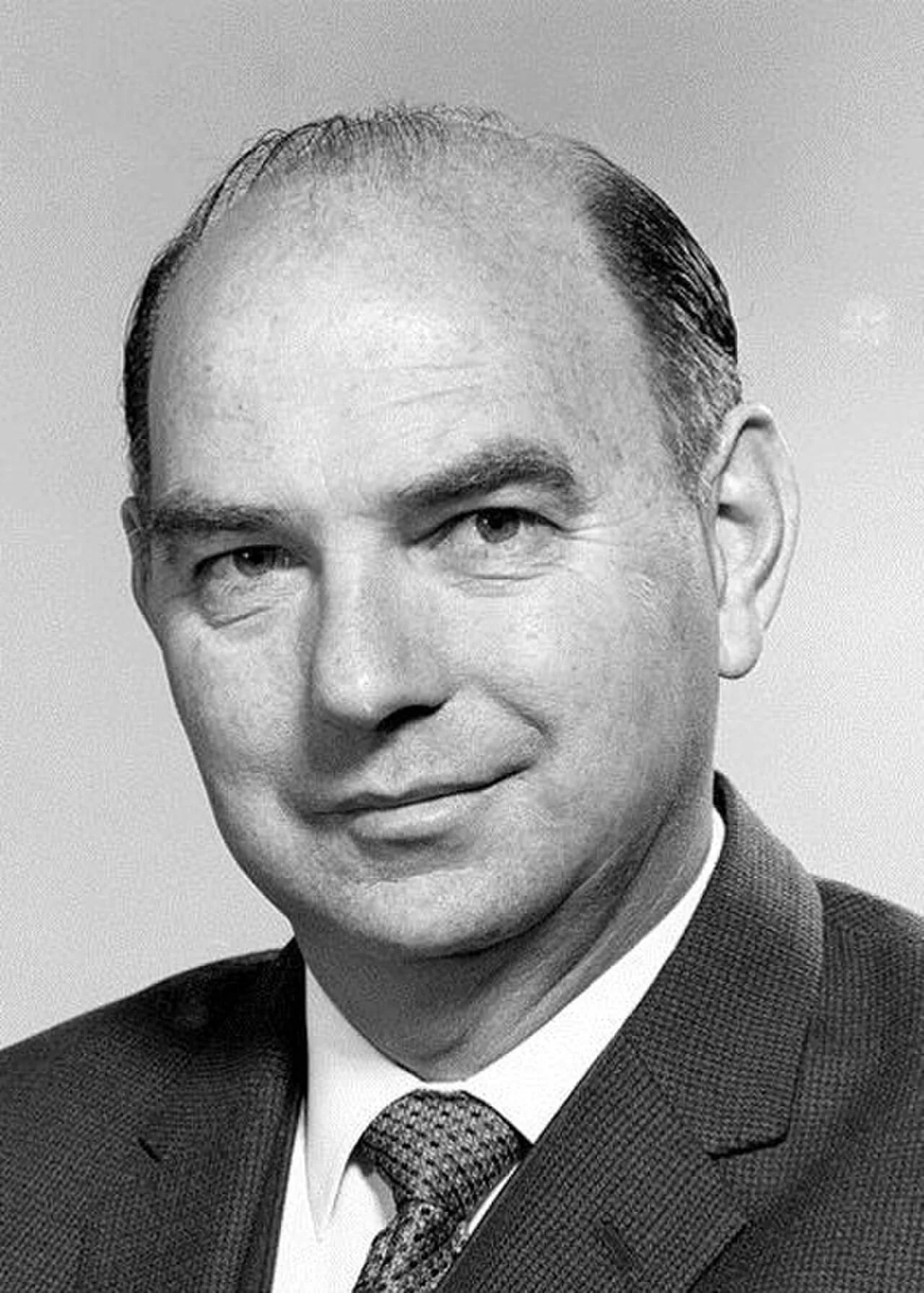 Porträt von Malcolm Mackay (1919–1999) – Gedenkseite