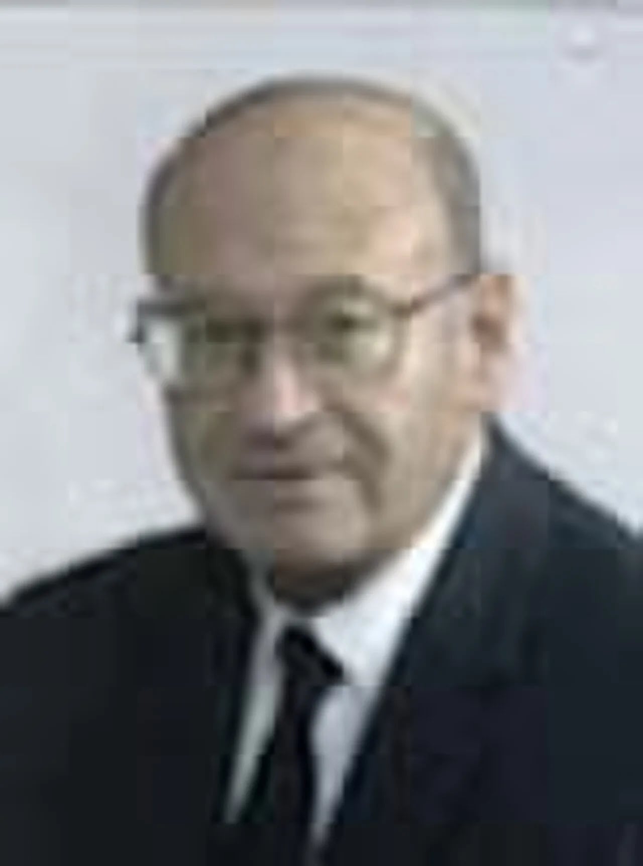 Porträt von Eliahu Cesare Benzmira (1932–2024) – Gedenkseite