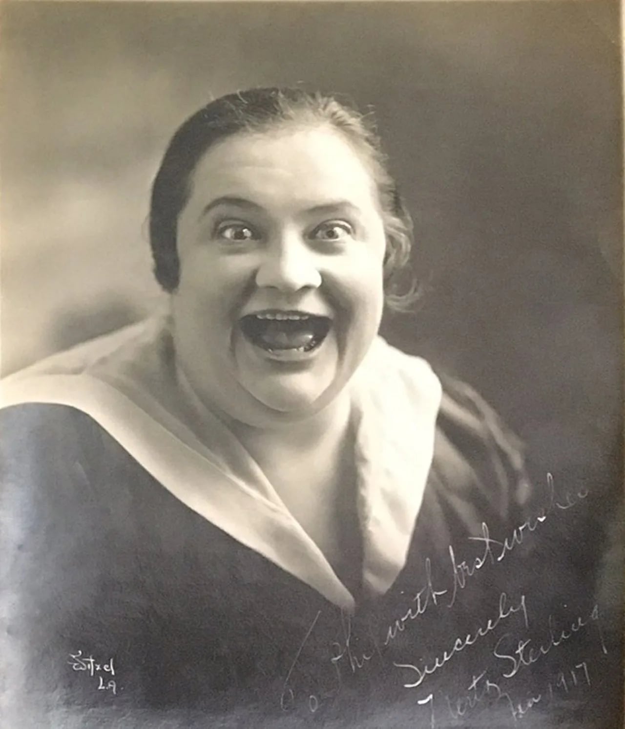 Portrait of Merta Sterling (1883–1944) – memorial page