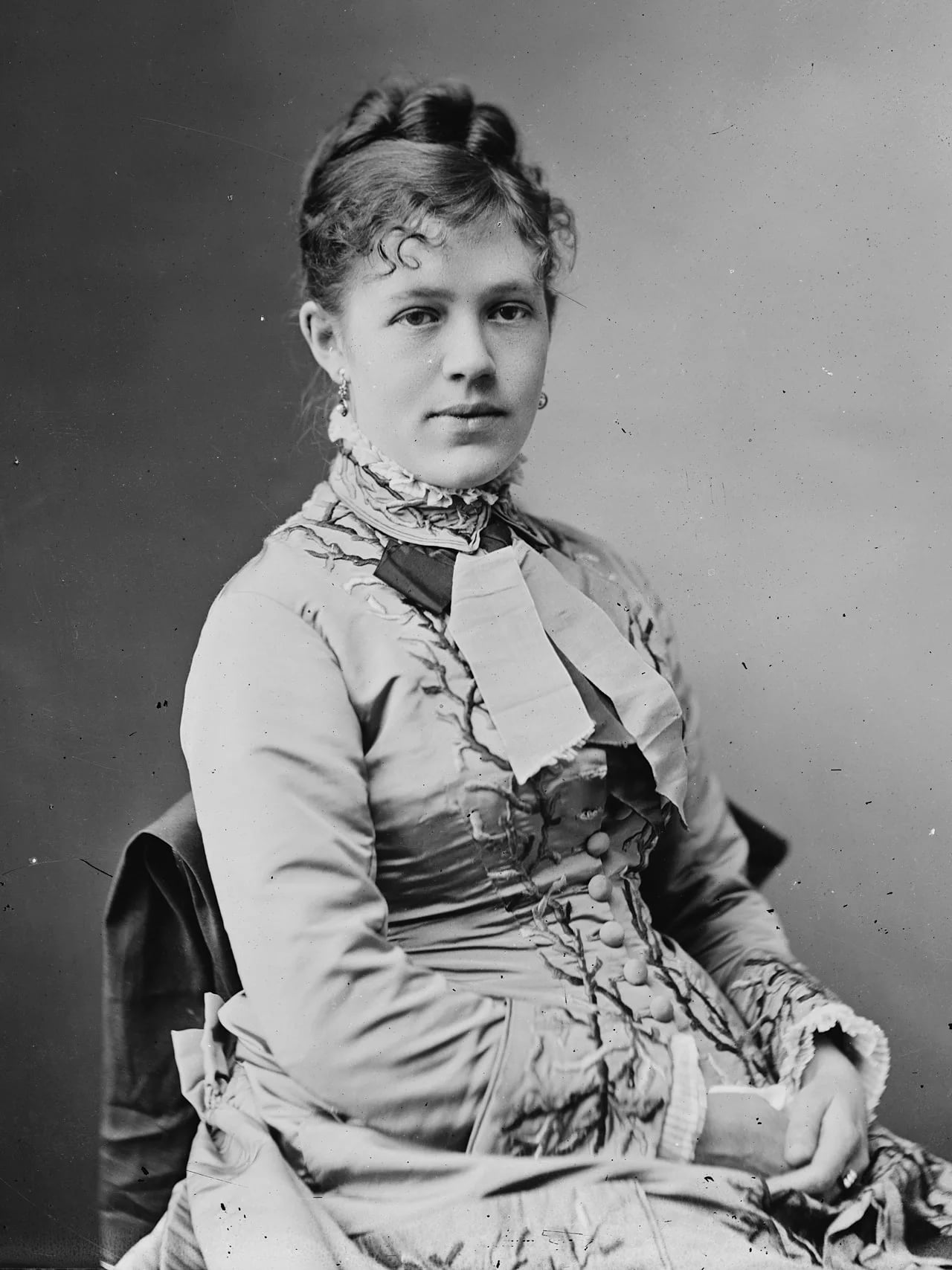 Portrait of Nellie Grant (1855–1922) – memorial page