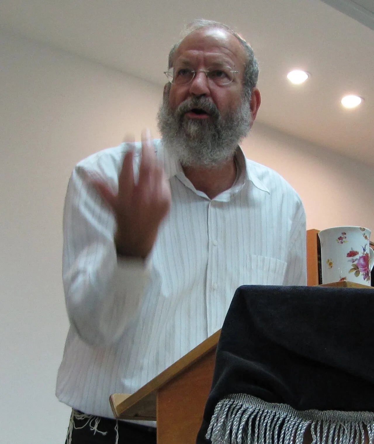 Porträt von Elisha Vishlitski (1954–2019) – Gedenkseite