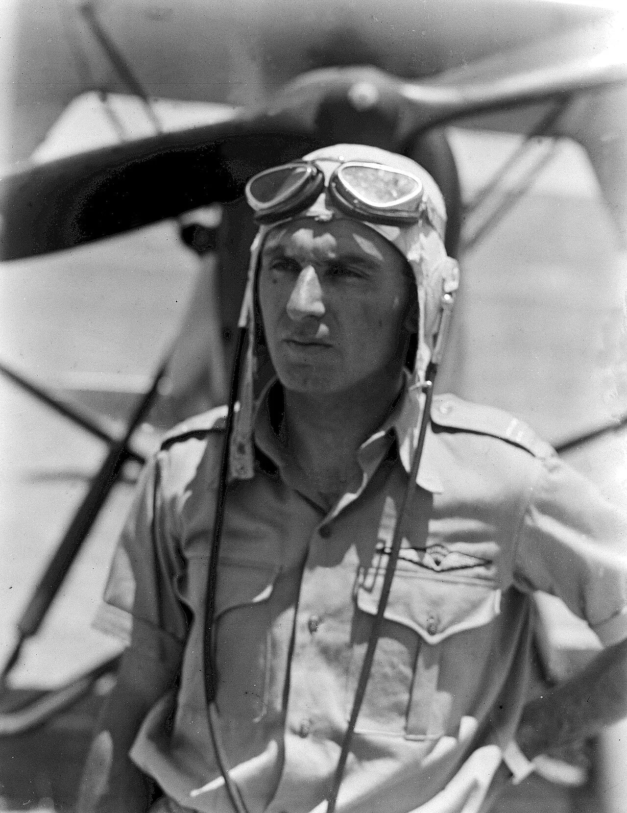 Portrait of Immanuel Tzur (1911–1991) – memorial page