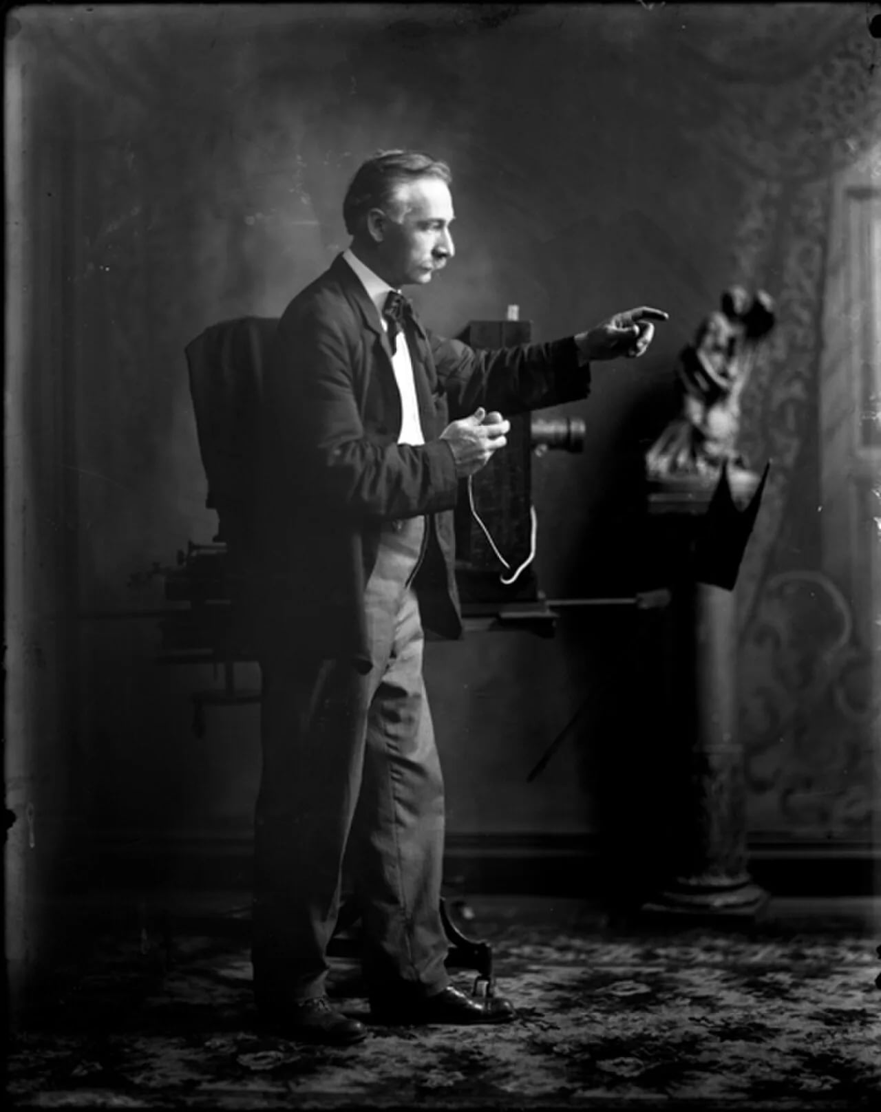Portrait of Oscar Grossheim (1862–1954) – memorial page