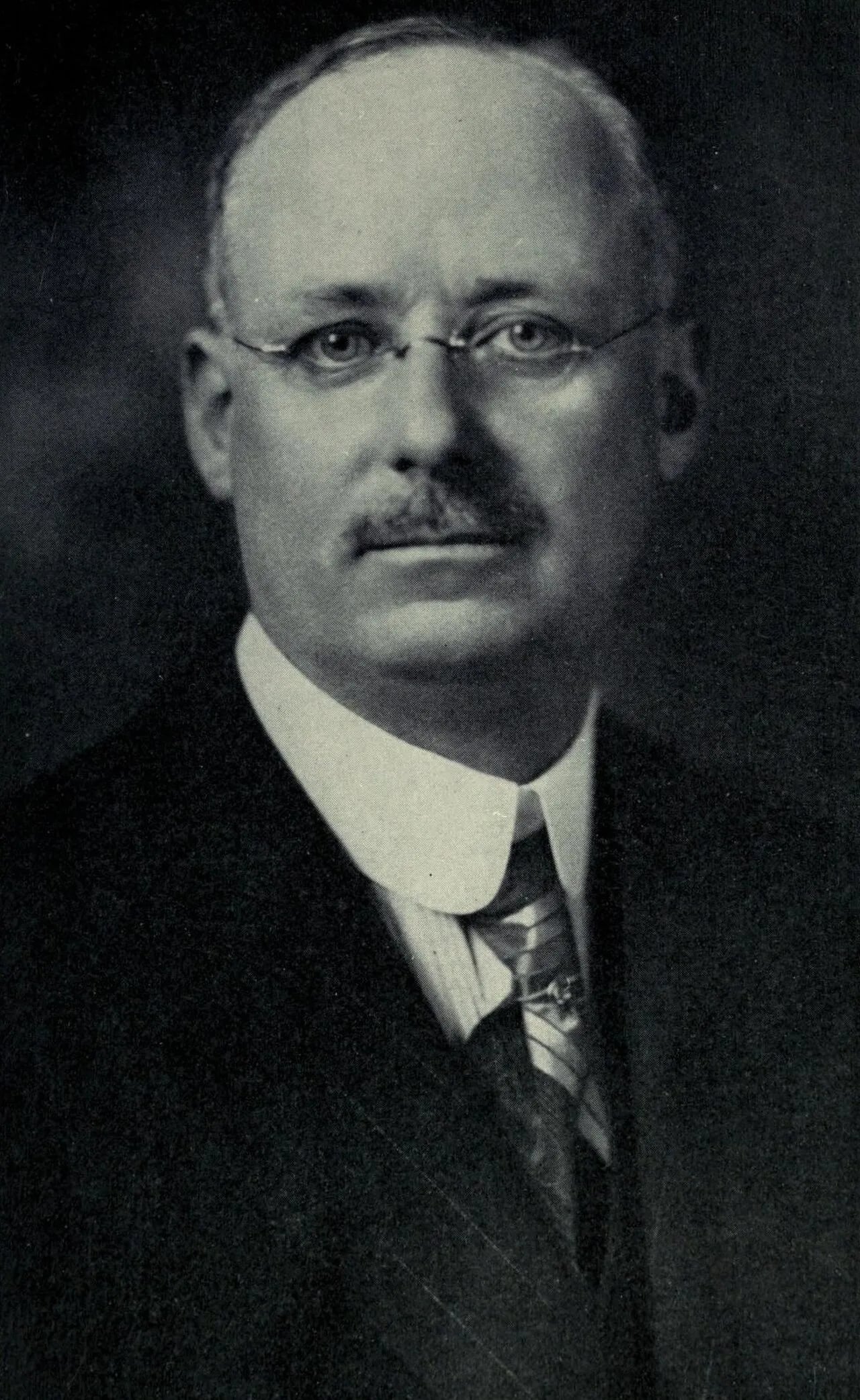 Portrait of Otis Caldwell (1869–1947) – memorial page
