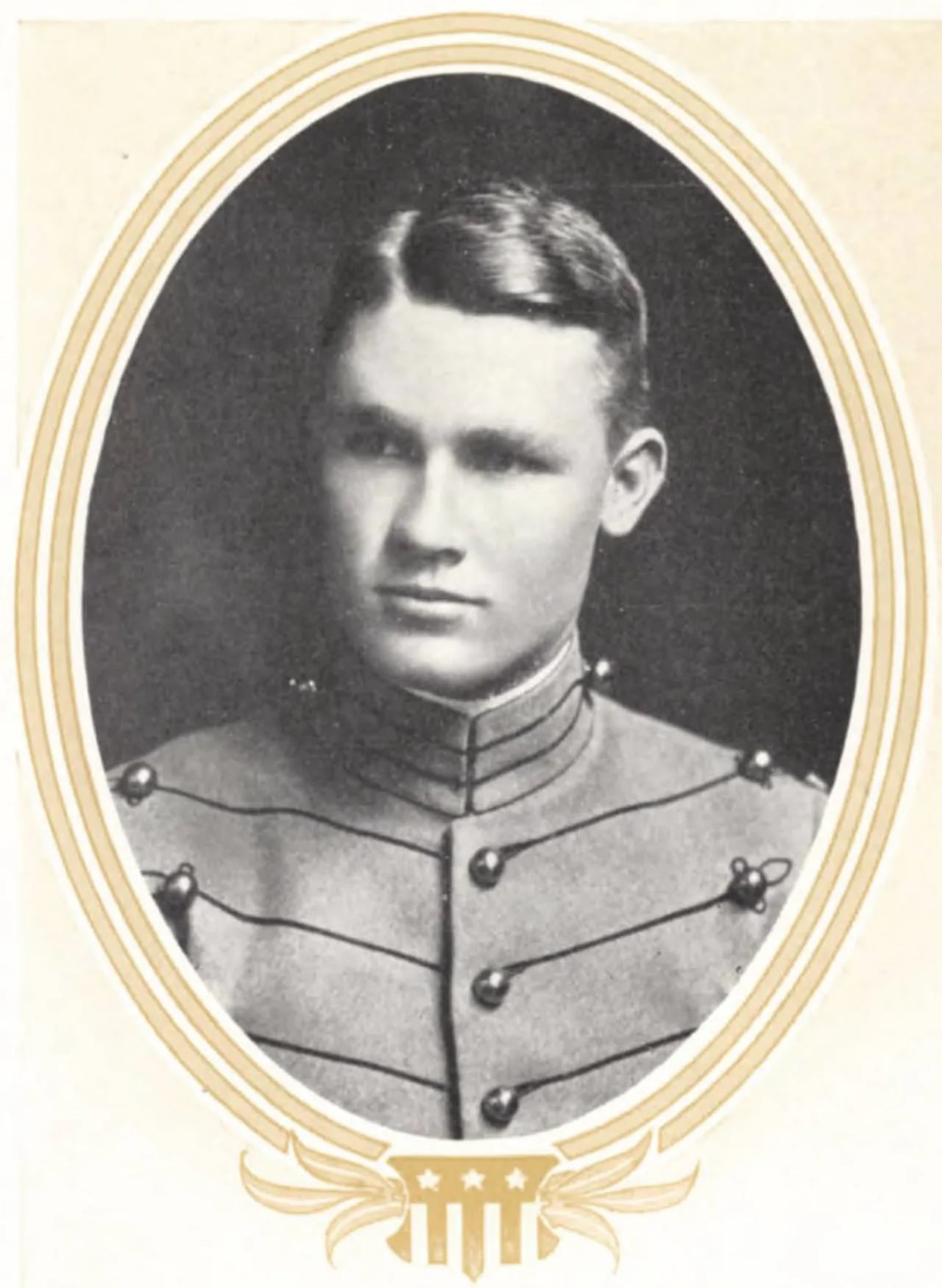 Portrait of Paul A. Hodgson (1891–1955) – memorial page
