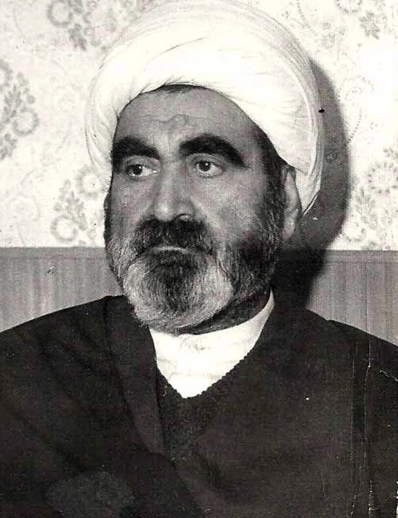 Portrait of Muhamamd Hadi Amini (1931–2000) – memorial page
