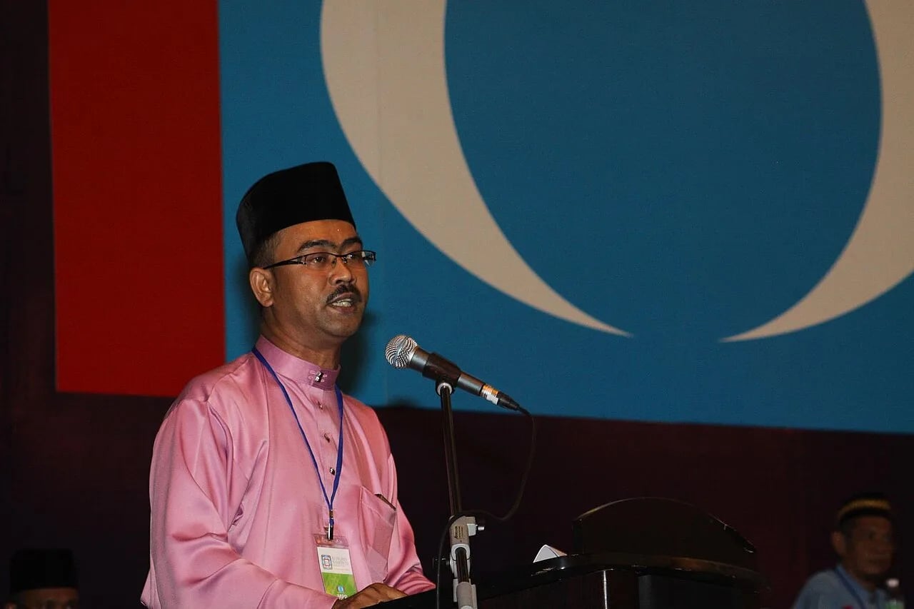 Porträt von Fariz Musa (1970–2021) – Gedenkseite