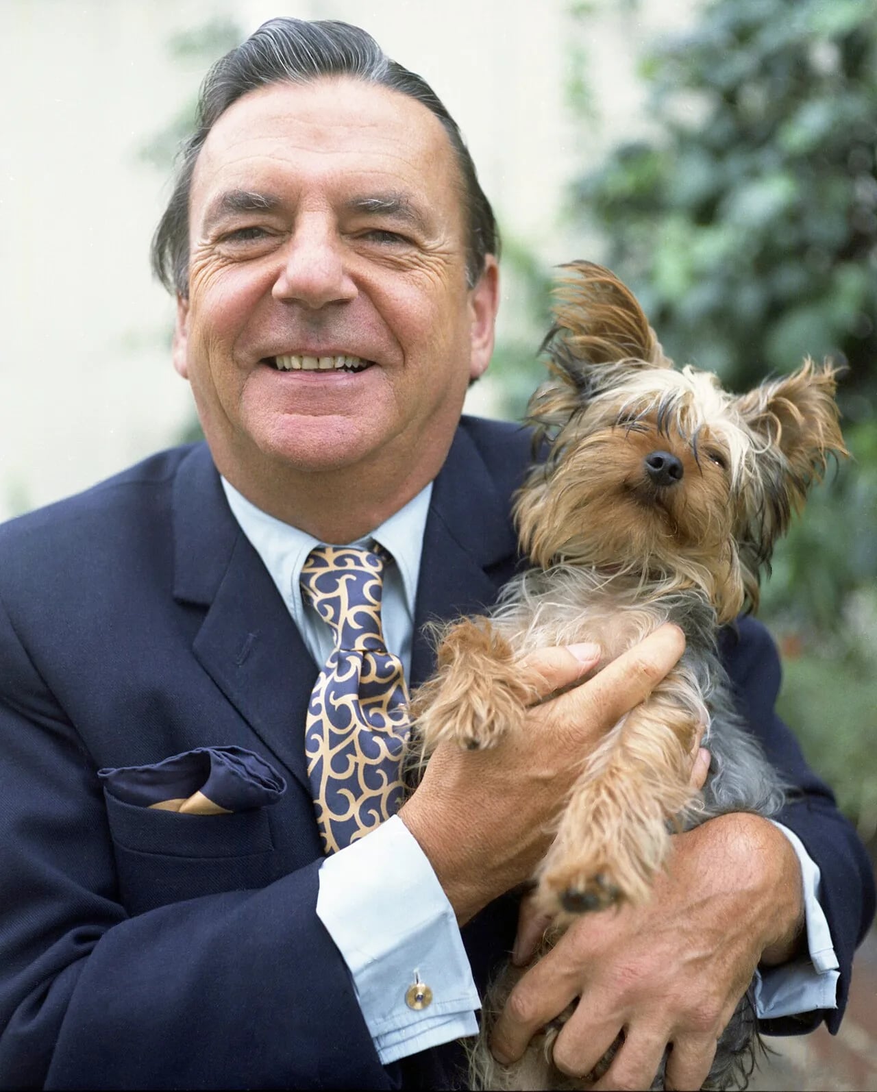 Porträt von Robin Maugham (1916–1981) – Gedenkseite