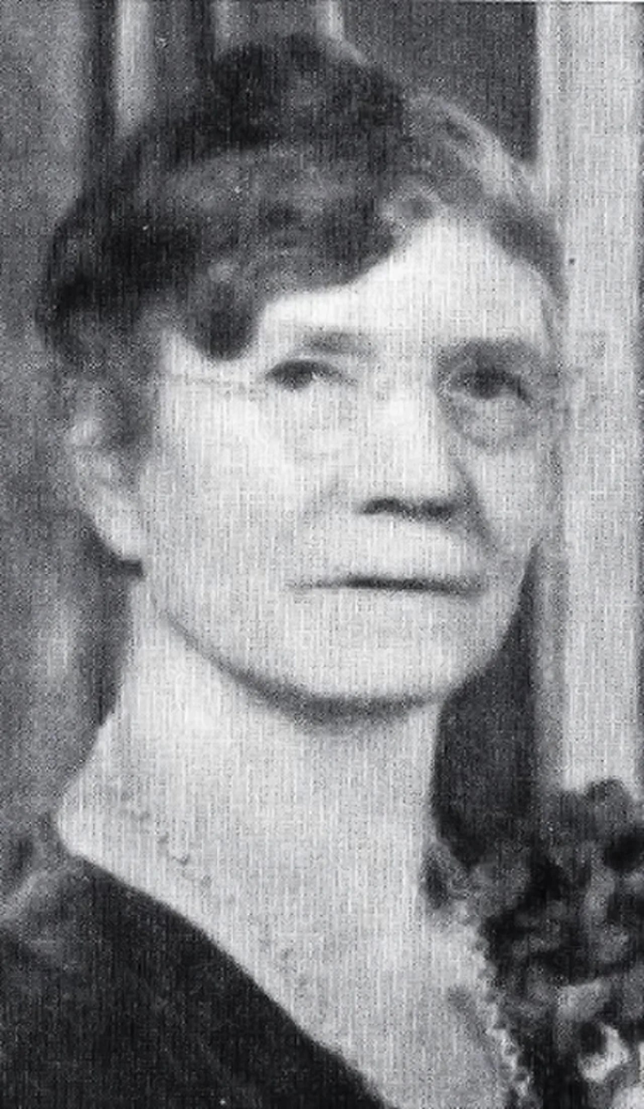 Portrait of Ruth May Fox (1853–1958) – memorial page