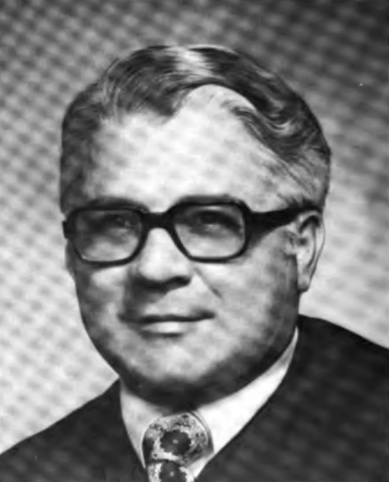 Portrait of Santiago E. Campos (1926–2001) – memorial page