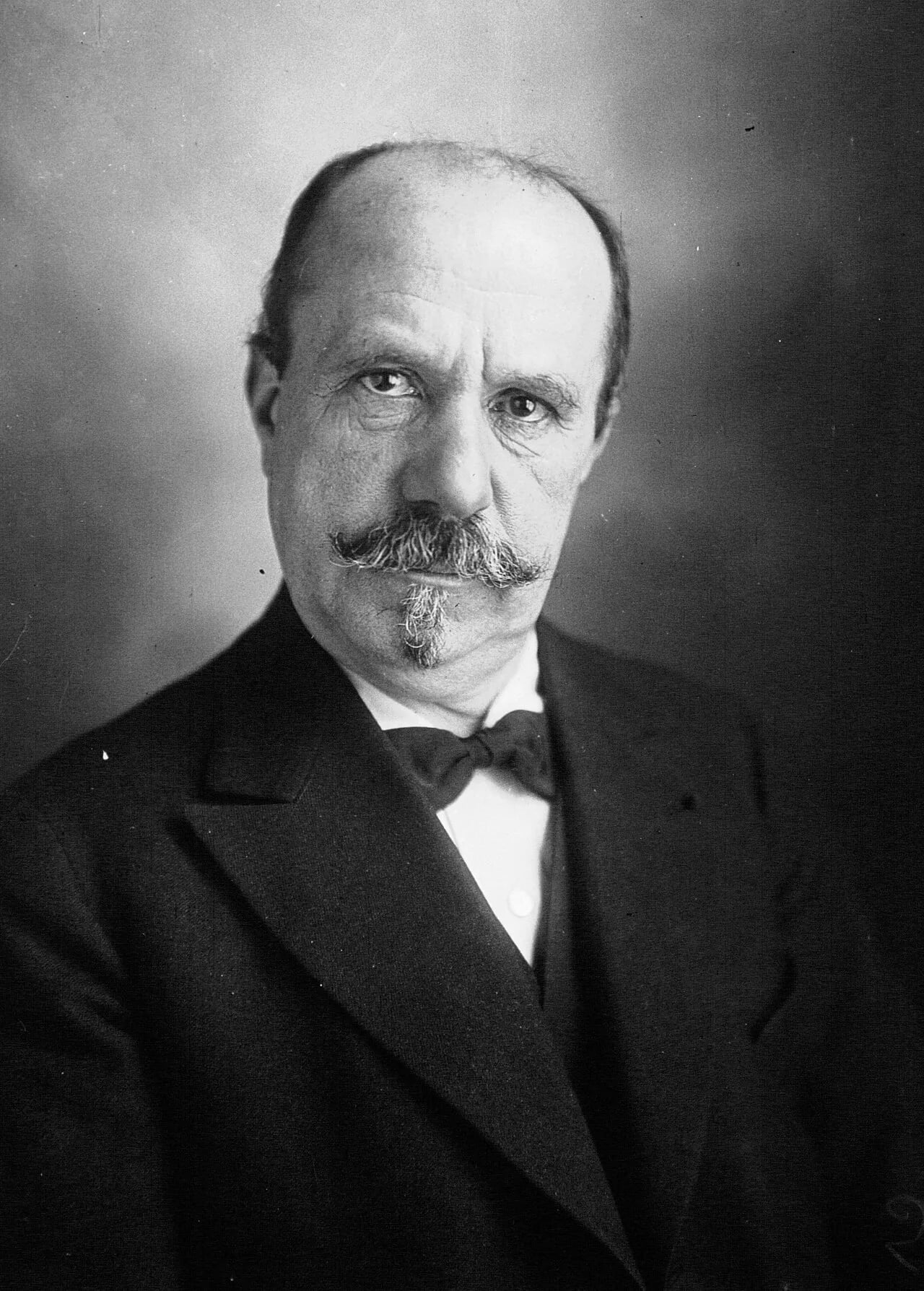 Porträt von Jacques Peirotes (1869–1935) – Gedenkseite