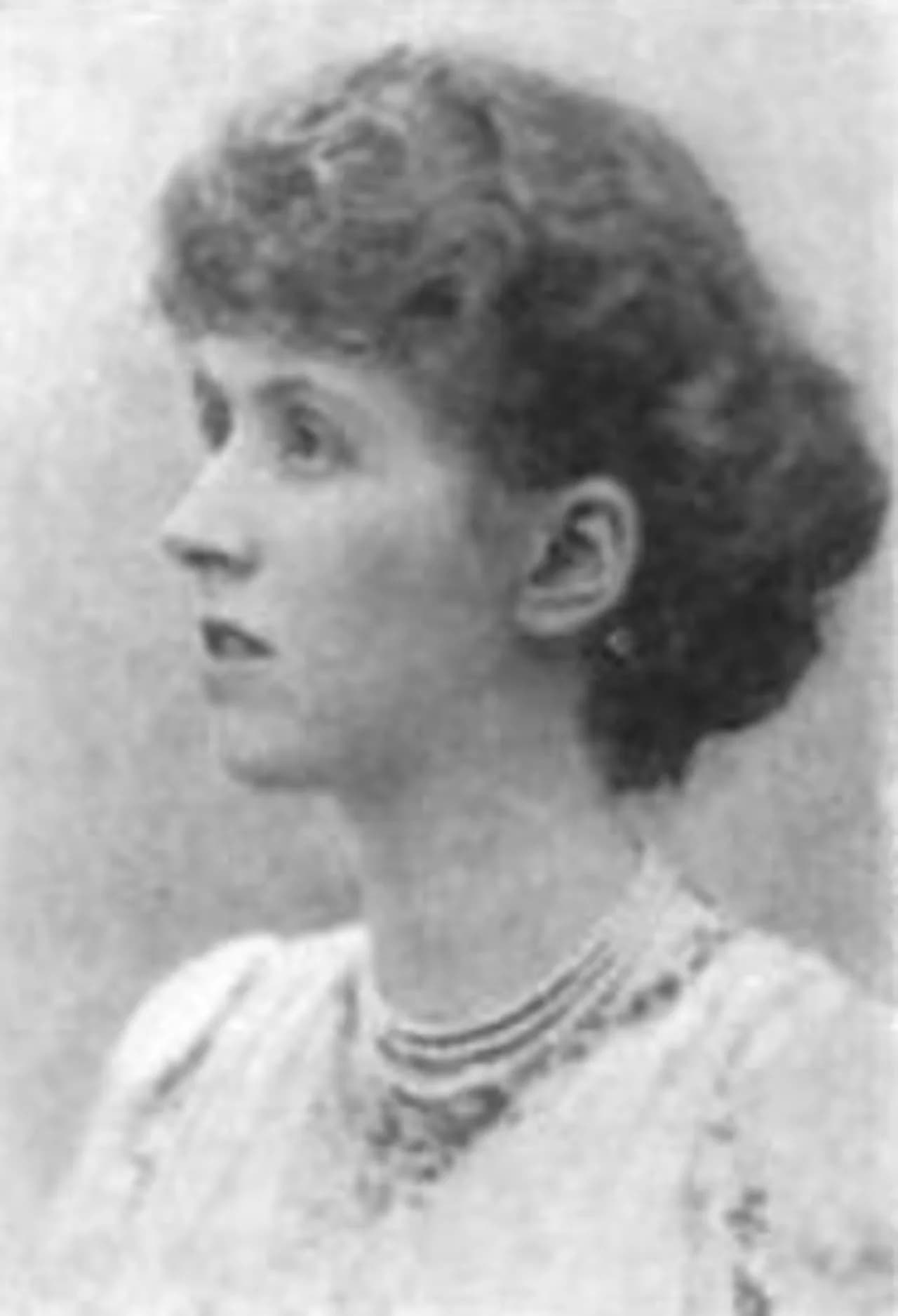 Lady Victoria Grey