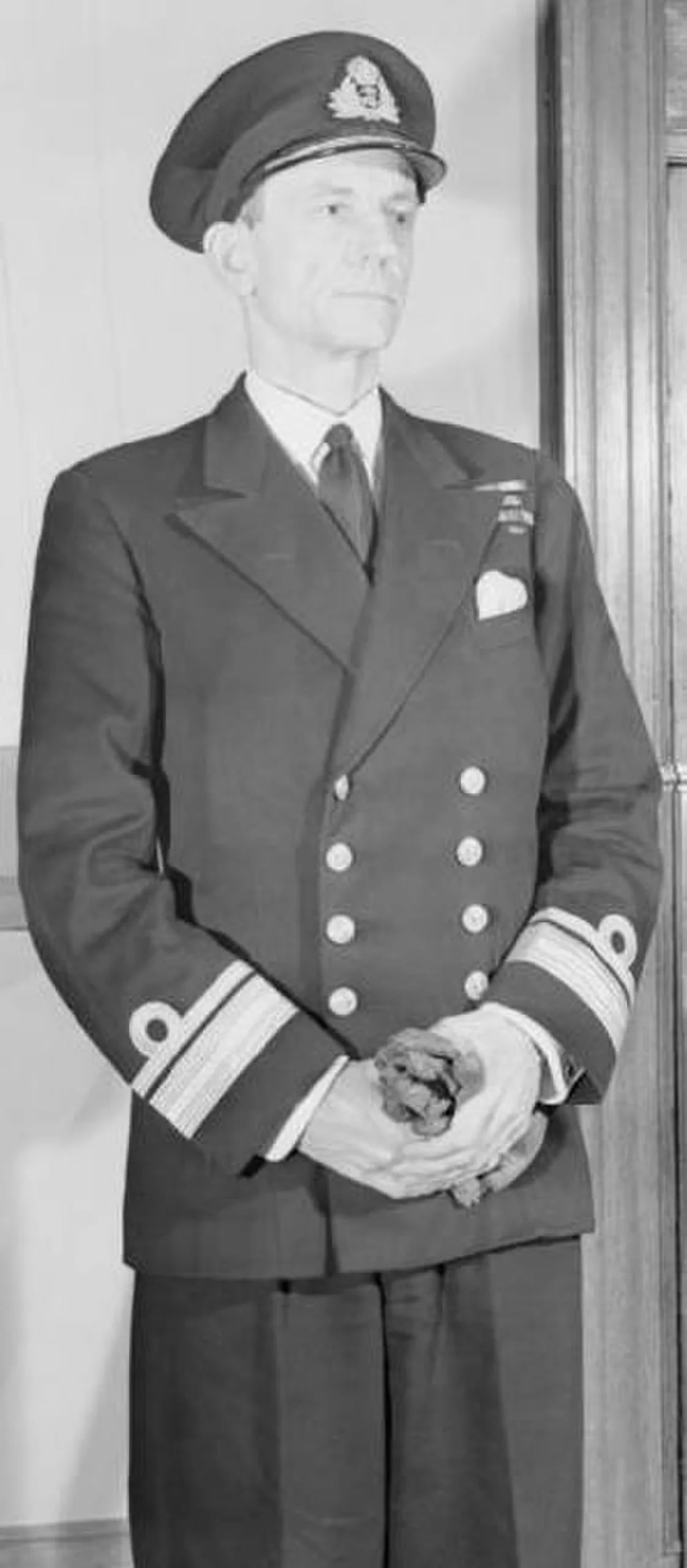 Portrait of Robert Kirk Dickson (1898–1952) – memorial page