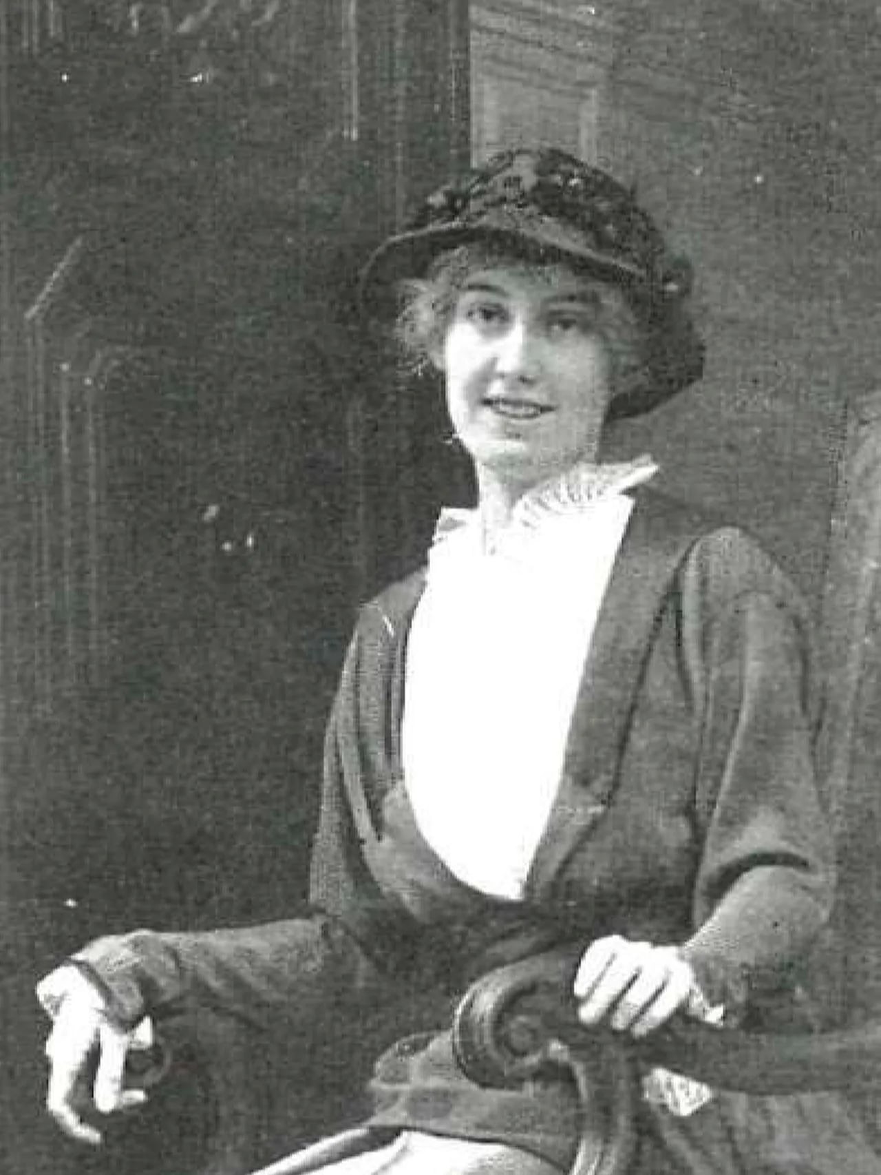 Porträt von Belle Wyatt Roosevelt (1896–1968) – Gedenkseite