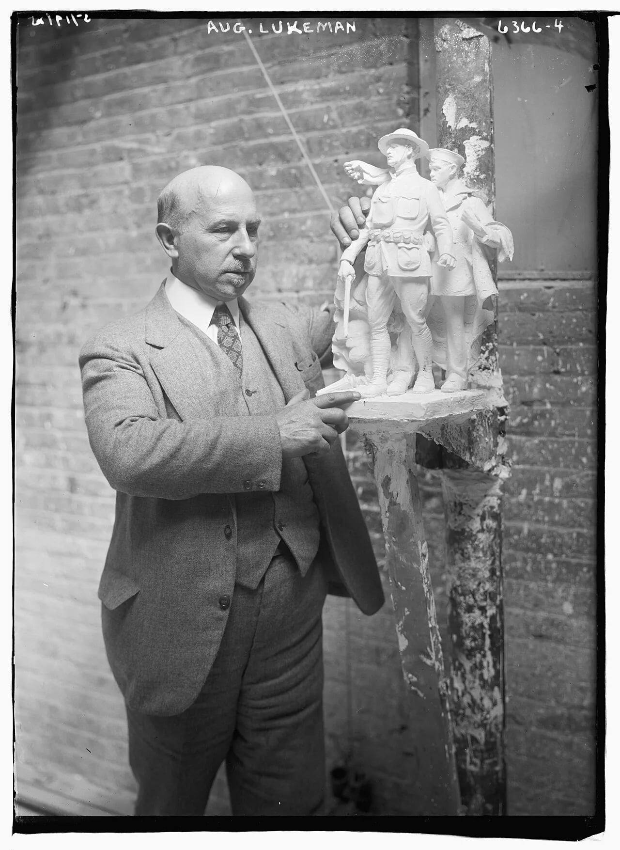 Porträt von Augustus Lukeman (1872–1935) – Gedenkseite
