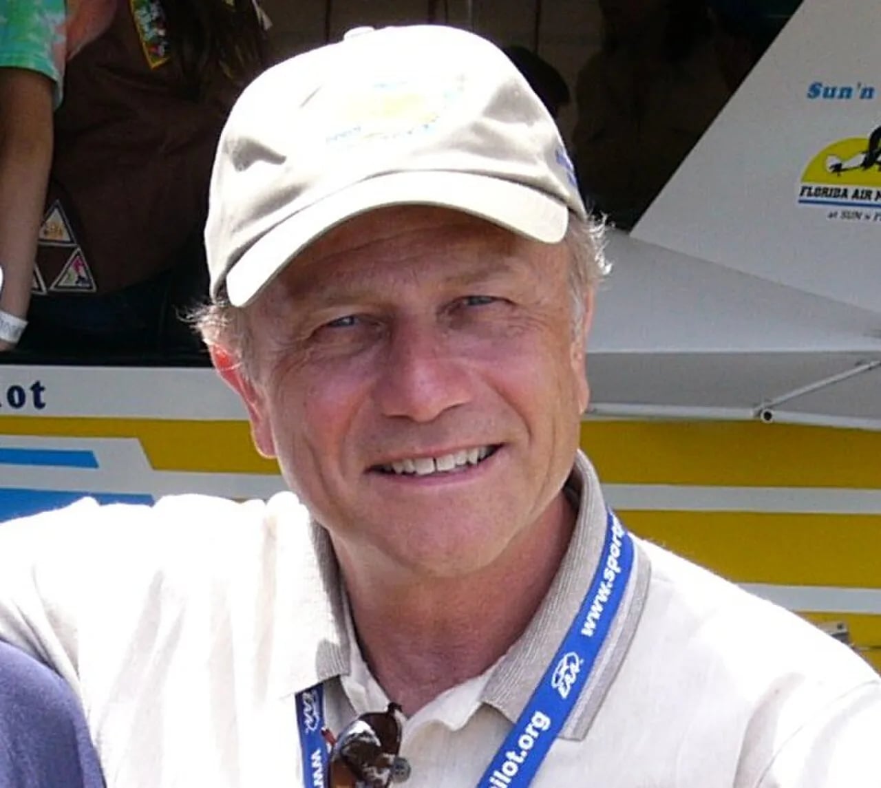 Porträt von Tom Poberezny (1946–2022) – Gedenkseite
