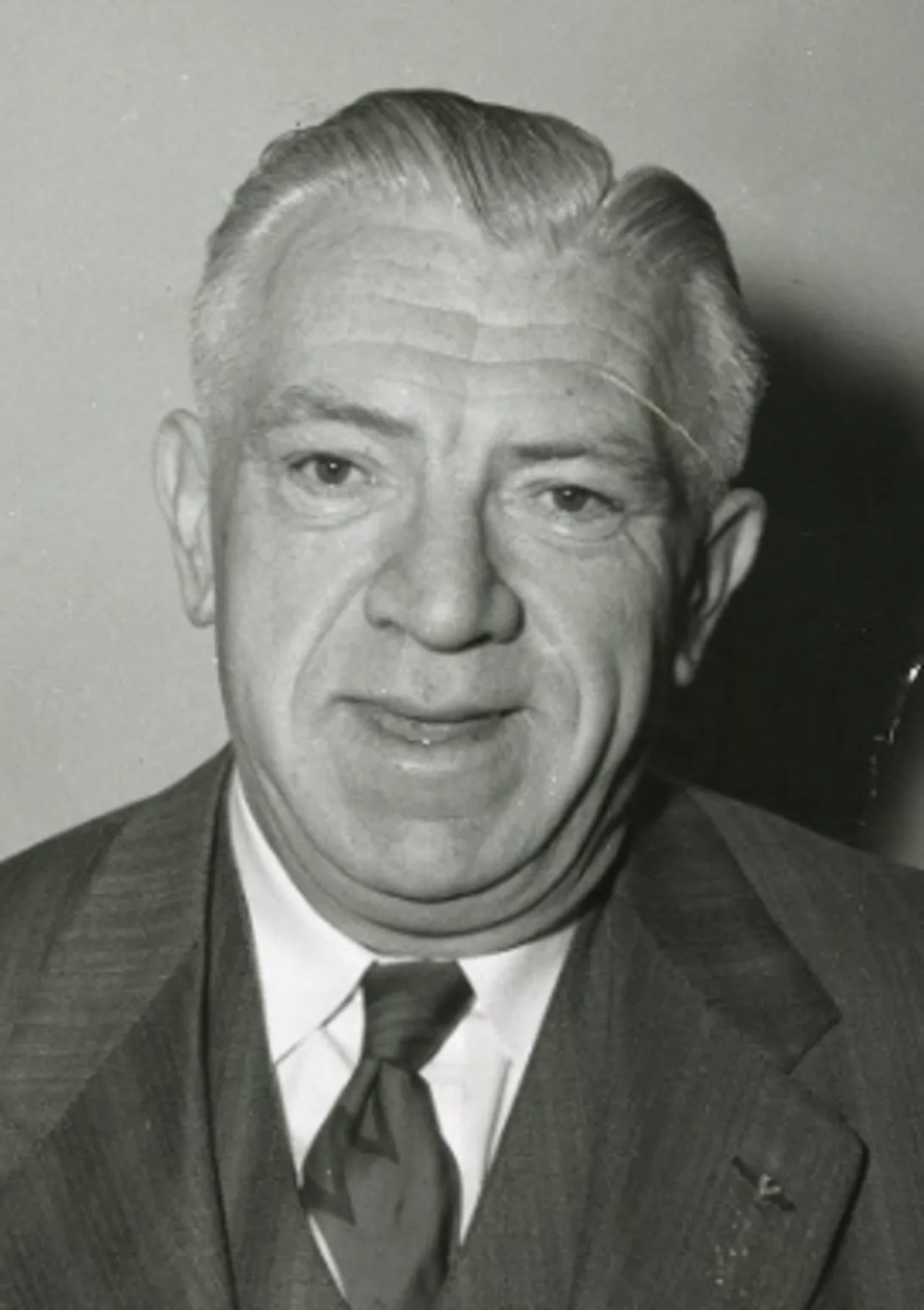 Portrait of Tony Comerford (1898–1970) – memorial page