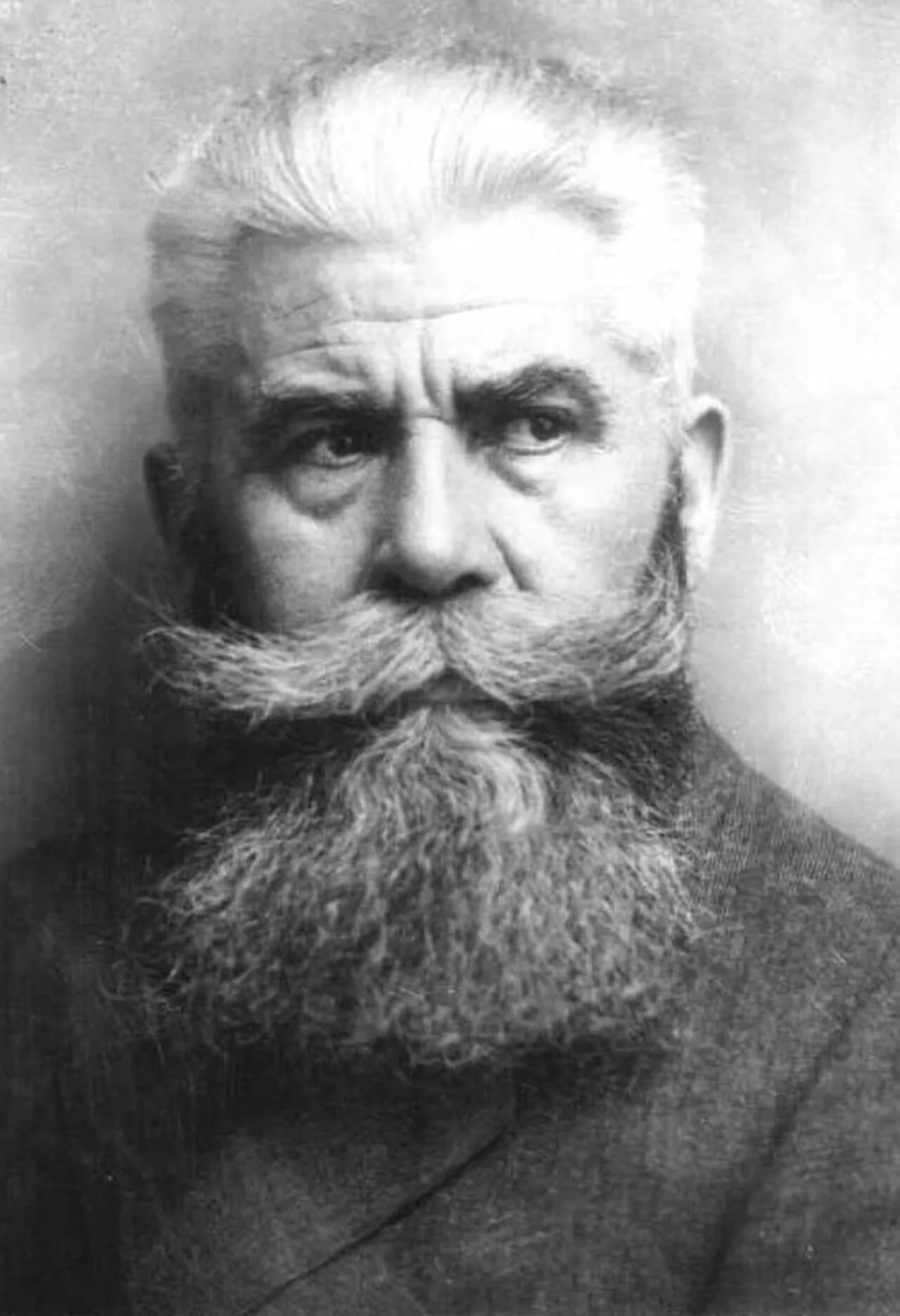 Portrait of Hanns Hörbiger (1860–1931) – memorial page