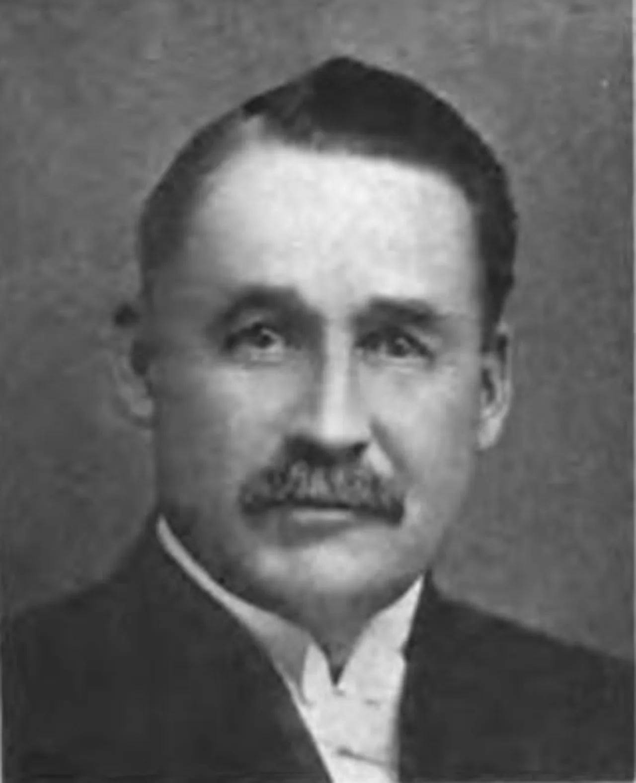 Portrait of W.C.H. Grimmer (1858–1945) – memorial page