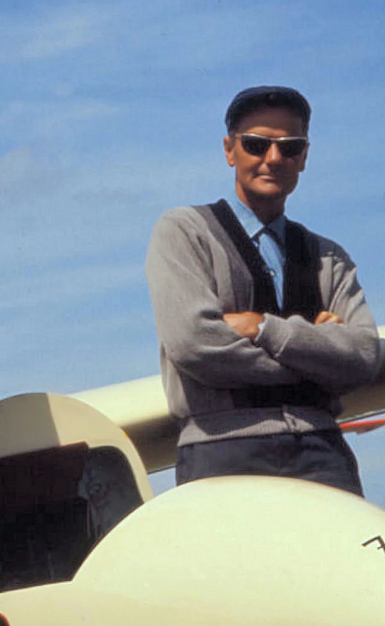 Portrait of Wally Scott (1924–2003) – memorial page
