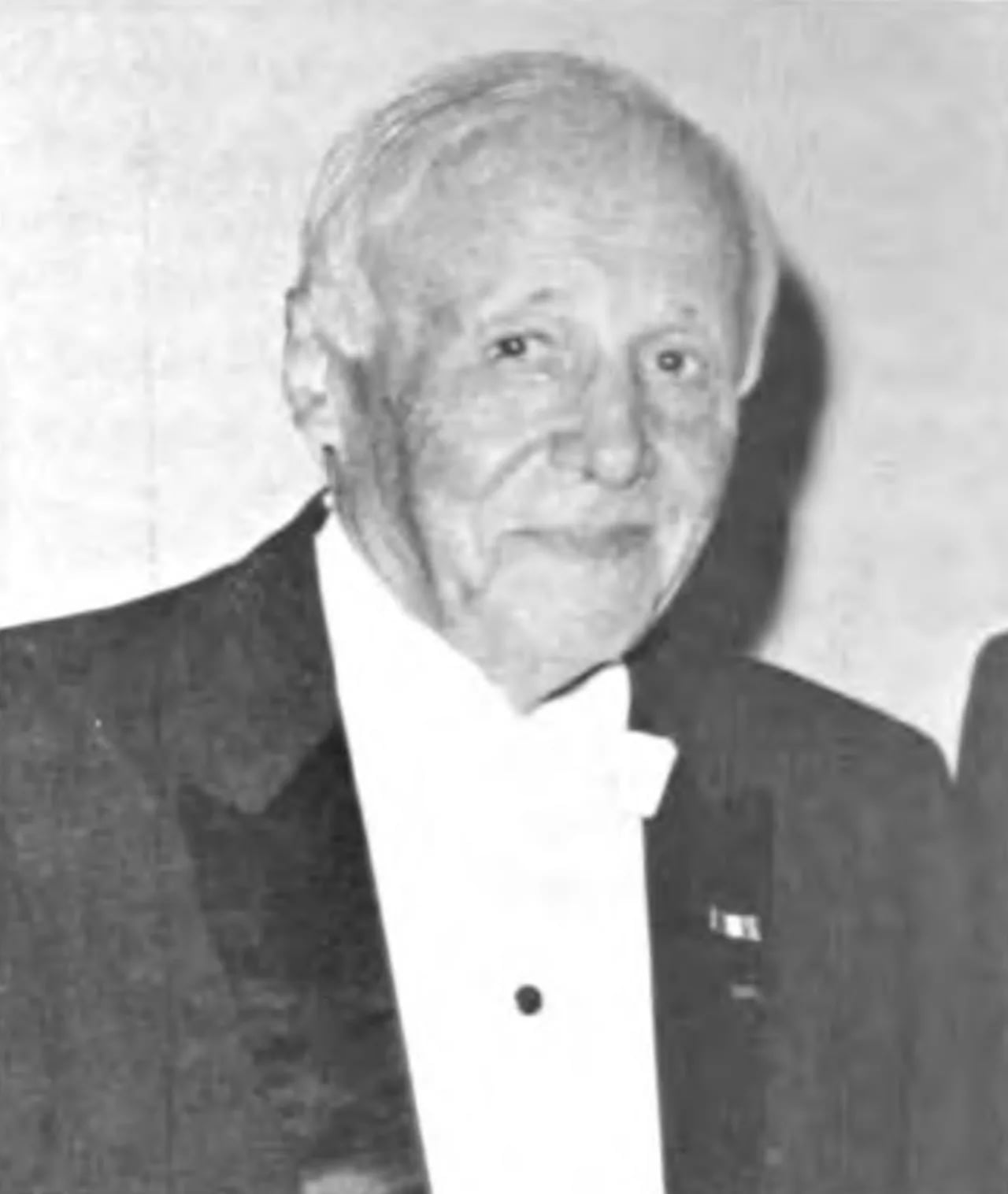 Portrait of Walter Bruchhausen (1892–1976) – memorial page