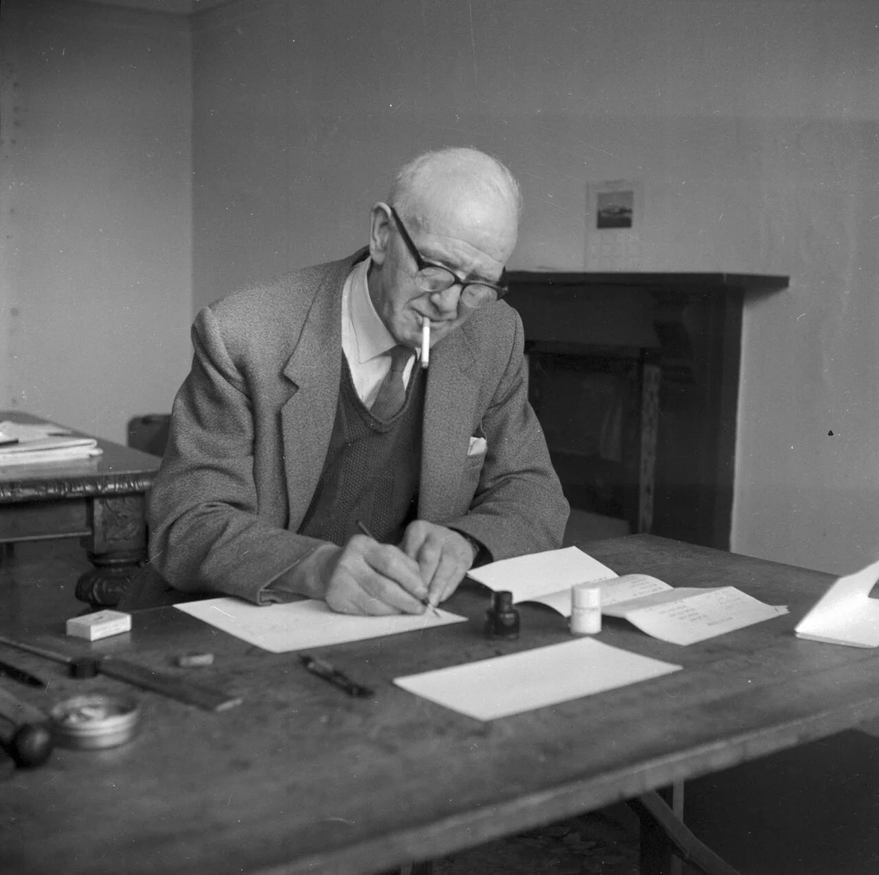 Porträt von Wilfred Mitford Davies (1895–1966) – Gedenkseite