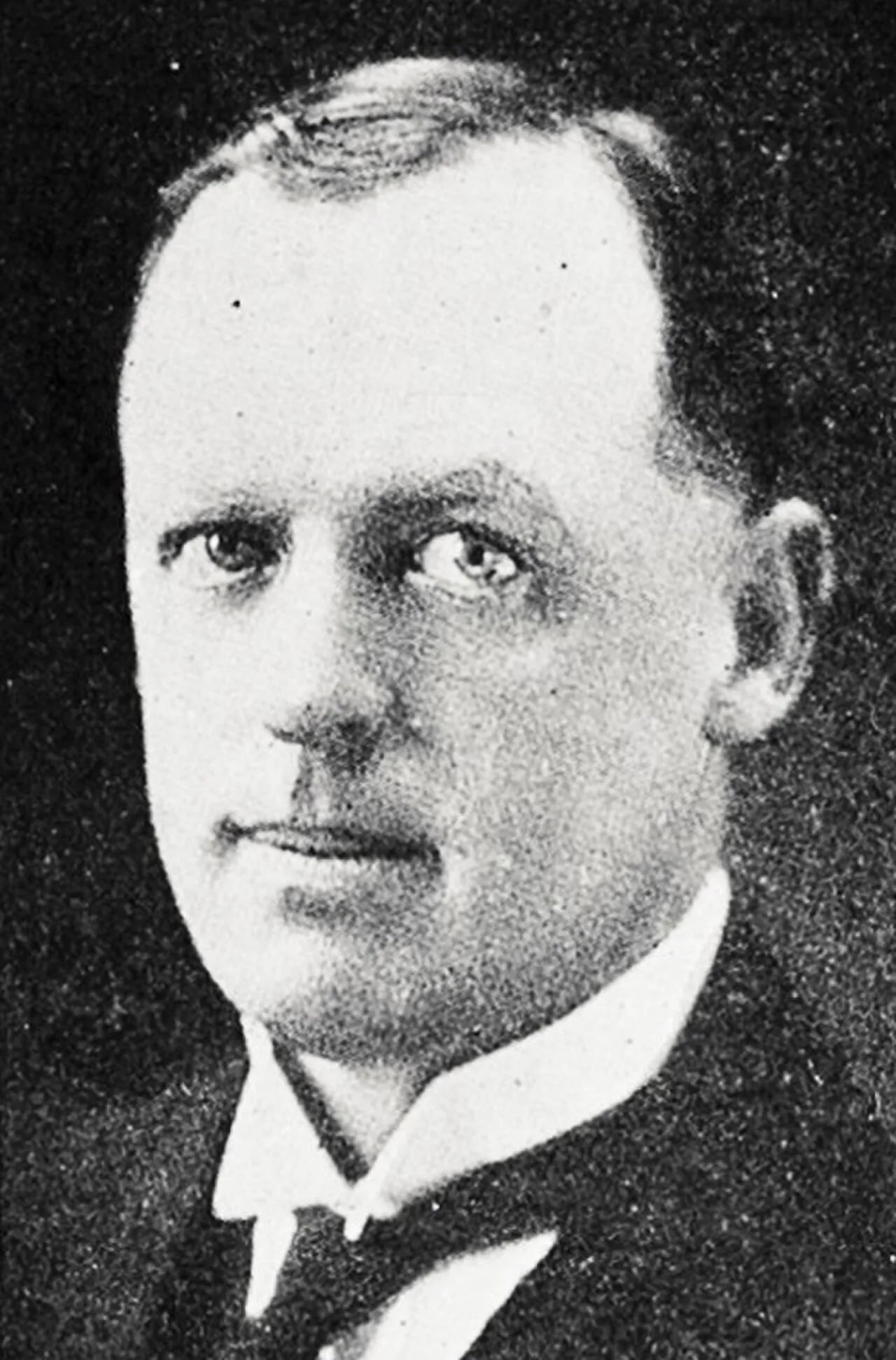 Portrait of William Girling (1882–1973) – memorial page