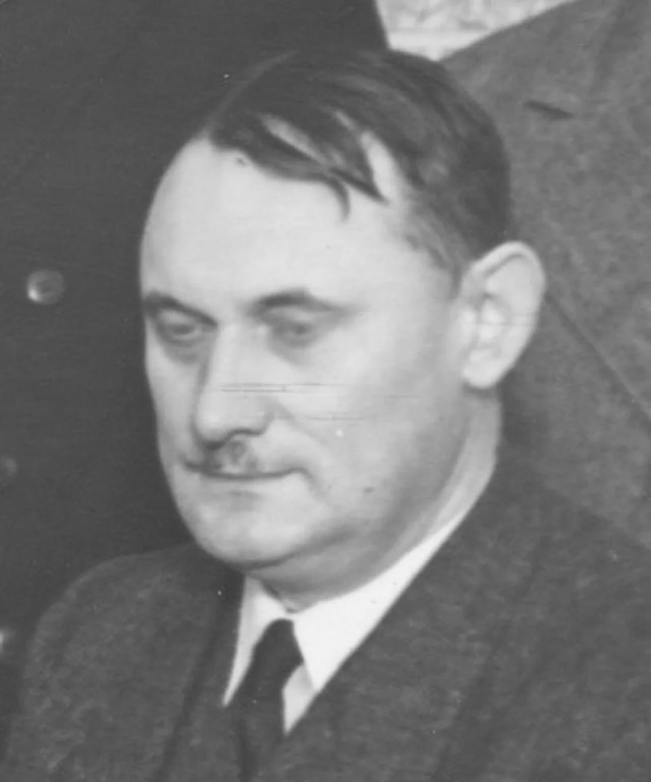 Portrait of Włodzimierz Dąbrowski (1892–1942) – memorial page